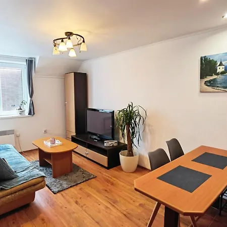 Krivy Kut Apartmán *